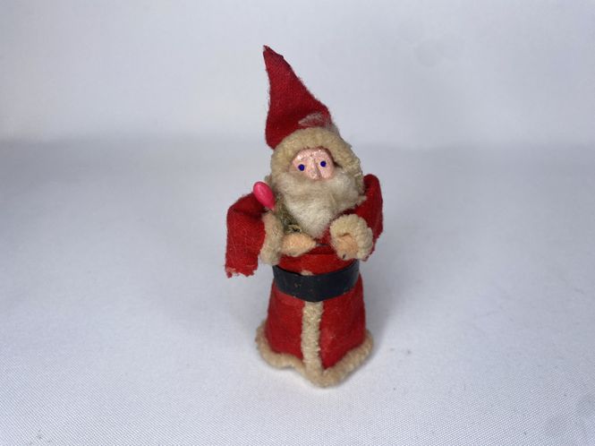 Hovedbilde Nisse med filtklær 